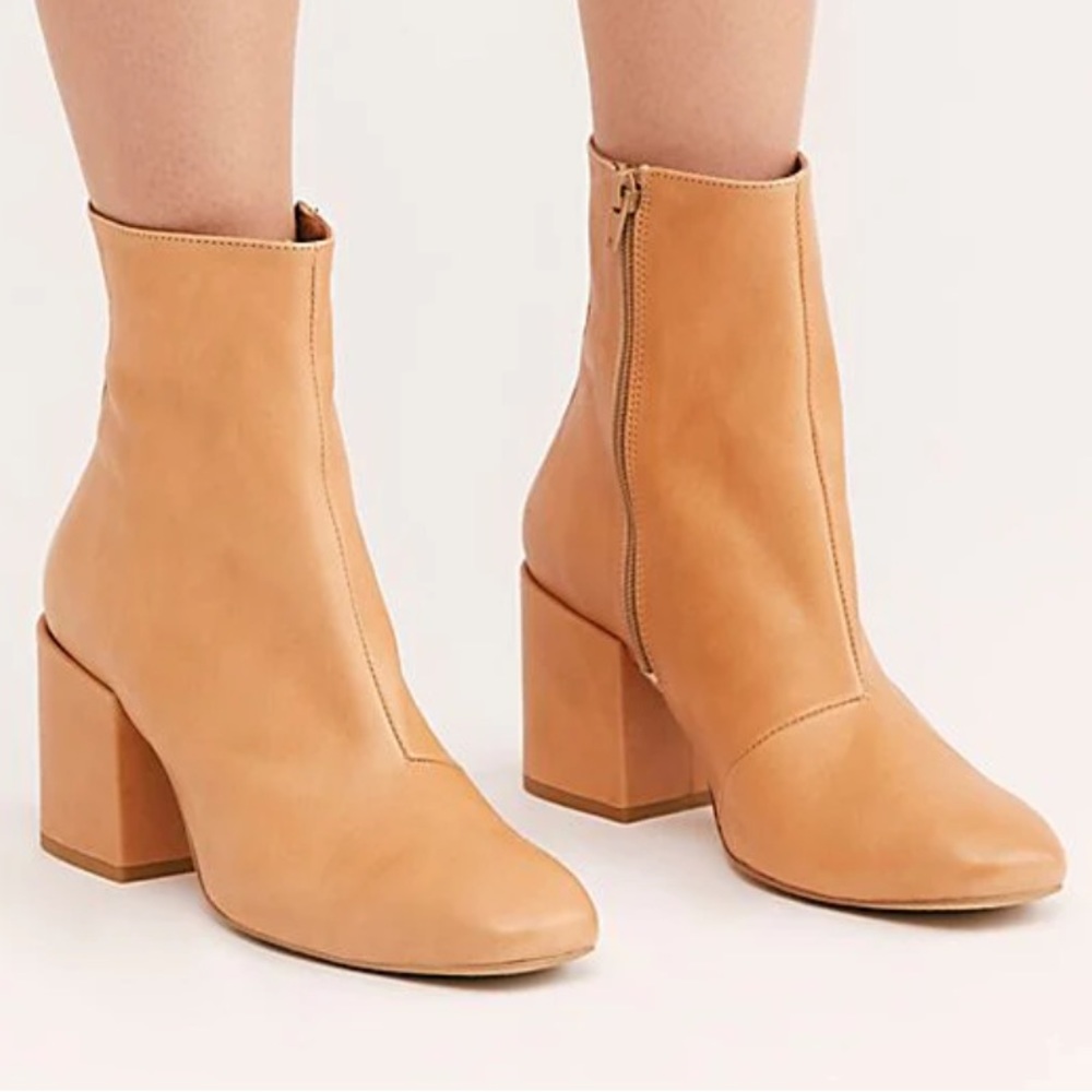Free People Nicola Heel Boot 39